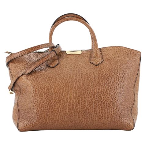 burberry dewsbury grained leather tote